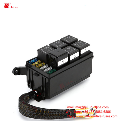 자동차 30-500AMP 등급 전압 32 EU UL 인증 볼트형 구리 자동차 피지 홀더 -55~125°C