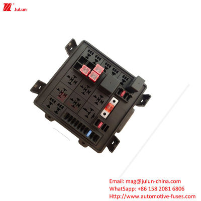 30A-500A 구리 콘택트 서킷 브레이커 EU UL 인증 전기 차량용 플라스틱 / 나일론 가구