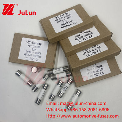 32A 10*38mm 15A 690VDC 1000VDC 패널 마운트 튼튼한 PV 스트링 보호를 위한 태양 광 피질