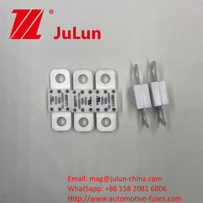 A202001-300A 150VDC 전압과 39mm 구멍 거리를 위한 ASTM 세라믹 자동차 안전 장치
