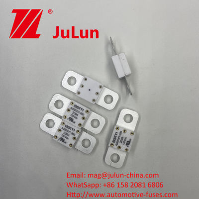 세라믹 차량 A202001-400A 150VDC 퓨즈 전기 특성 1.0in 4 시간 3.0in 10 초 최대 구멍 거리는 39mm