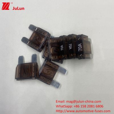 ATM MAXT 자동차 블레이드 퓨즈 32VDC 등급 전압 PA66 Brass 20A