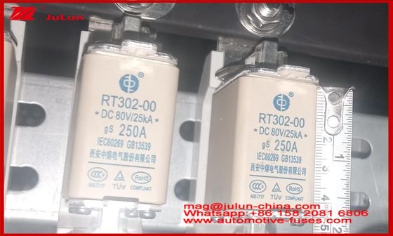 블레이드 카레믹 소형 자동차 안전기 RT302-00 250A DC80 25KA GG 자동차 마운트