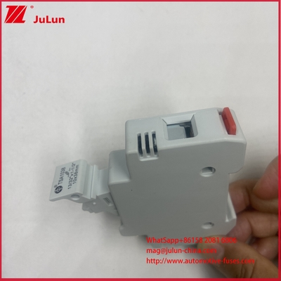 PV FUSE 10*38mm 30A 1000VDC 6 KV 등급 충동 저항 전압 20kA의 높은 깨기 용량을 가진 태양광 PV 퓨즈