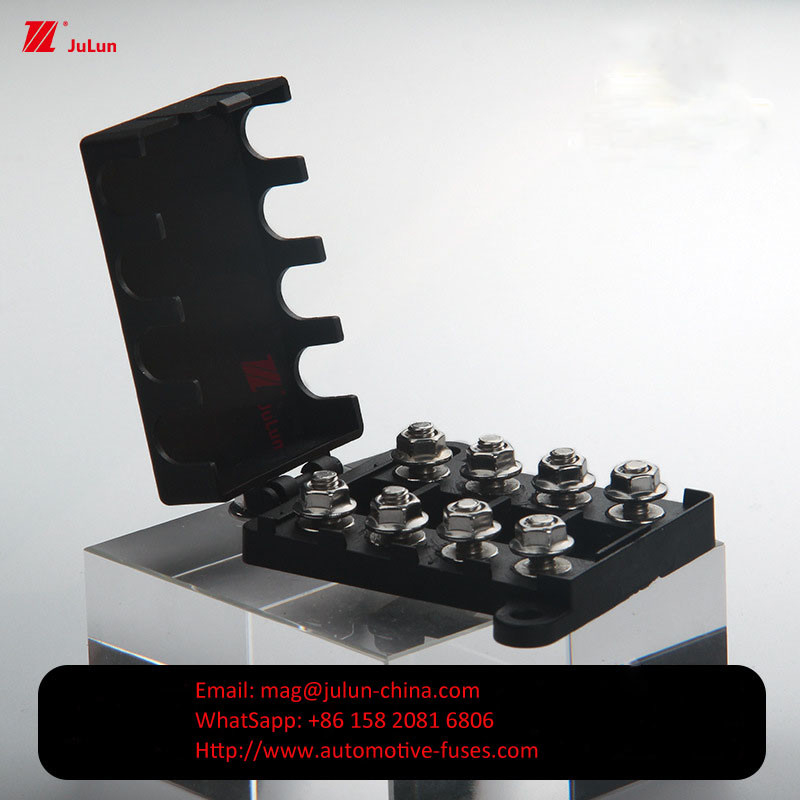자동차 30-500AMP 등급 전압 32 EU UL 인증 볼트형 구리 자동차 피지 홀더 -55~125°C