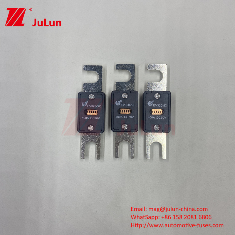 DC70V 175A EV320-5C 전기 차량 M6 볼트 가속 충전 온도 조절 범위 -40.C ∼ 70.C