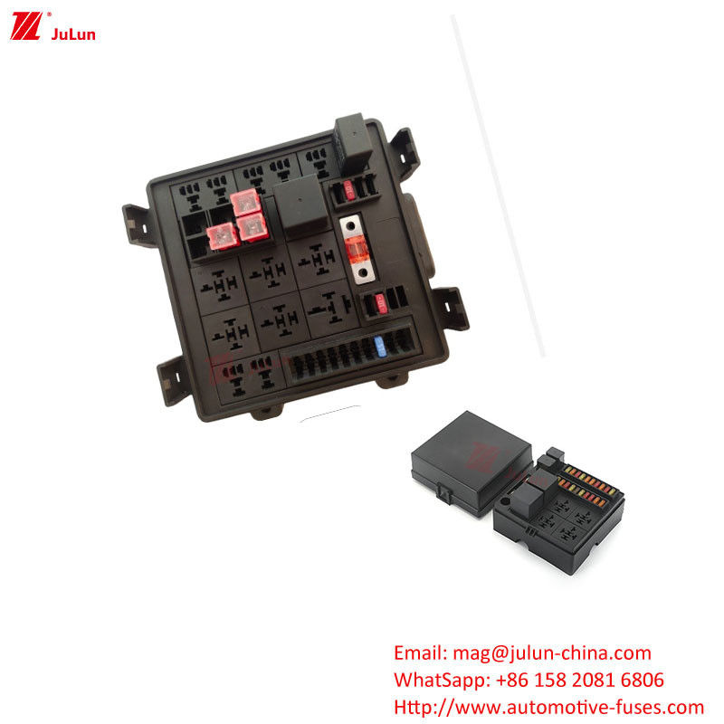30A-500A 구리 콘택트 서킷 브레이커 EU UL 인증 전기 차량용 플라스틱 / 나일론 가구