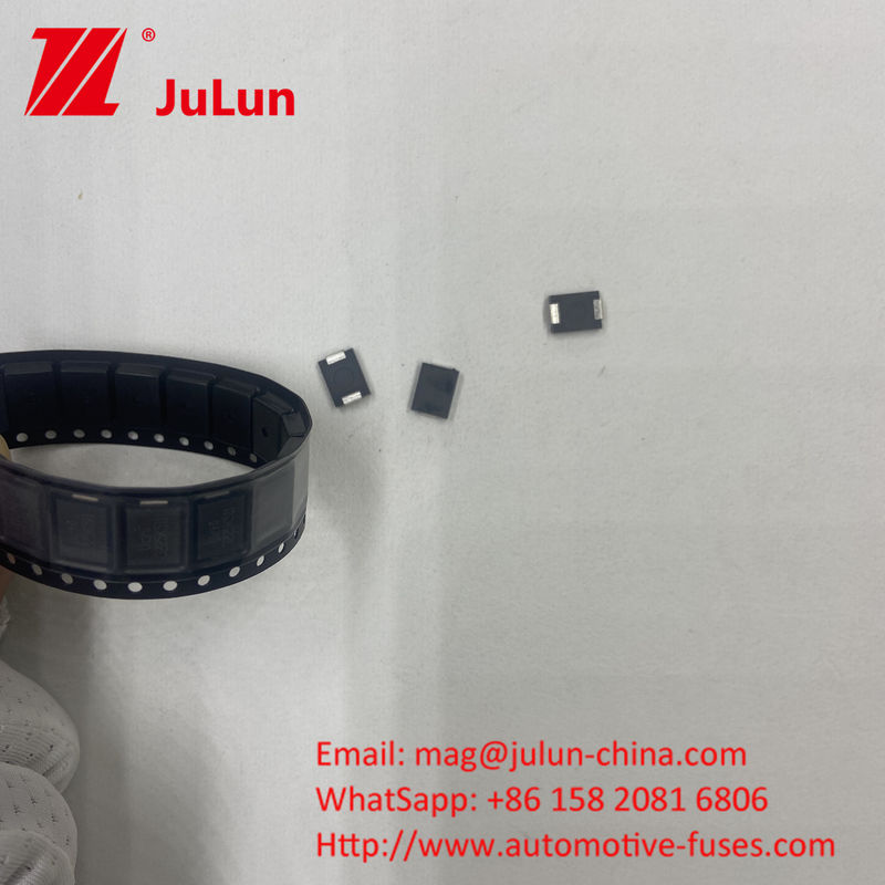 MOV SMD 3325 7D471 공간 절약 흡수 급류 전압 산업용