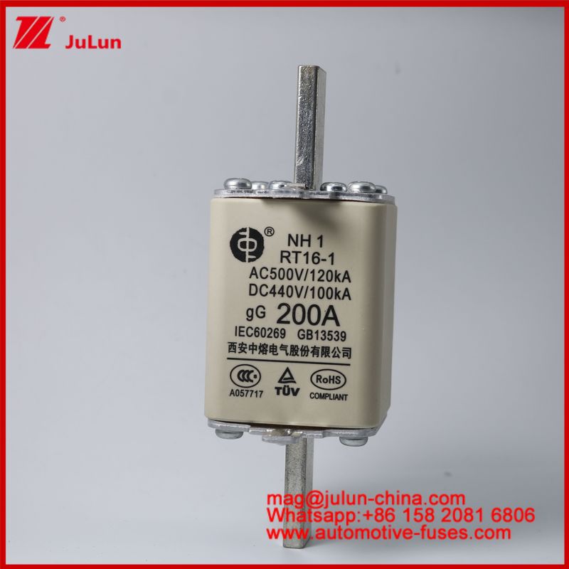 NH1 RT16-1 200A AC500V 120KA DC 440V 100KA 자동차 세라믹 오토 퓨즈 블레이드 마운트 EV / HEV 차량용 소규모 고 등급 전류 단회로 보호