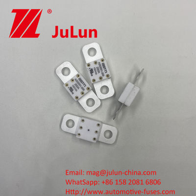 150VDC 등급전압 세라믹 A202001-500A 구리 은, 쿼츠 모래 및 금으로 만든 구멍 거리가 39mm의 자동차 안전기