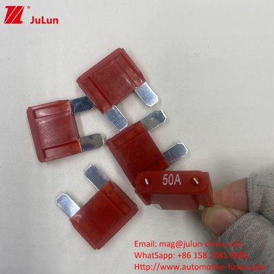 60A 생산 PA66 청동 소재로 된 자동차 블레이드 피우