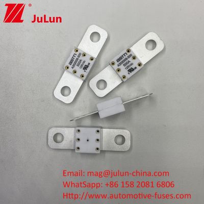 단기 500A 125VDC 회로 보호 배티 퓨즈 작은 크기 2 홀 사이의 높은 전류 등급 거리 50.8mm