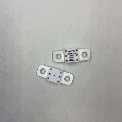 보호 350A 150VDC 작은 크기의 세라믹 자동차 안전기 높은 전류 등급 권장 긴 토크 11-13N · m