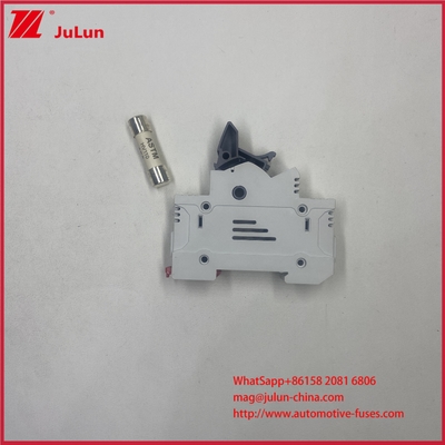 태양광 패널 열 퓨즈, 20kA 차단 용량, 10*38mm, 32A, 1000VDC